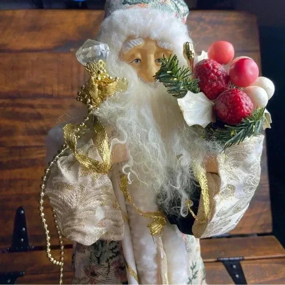 Elegant Old World Santa/Father Christmas Tree Topper White Fur 15” - Picture 2 of 13